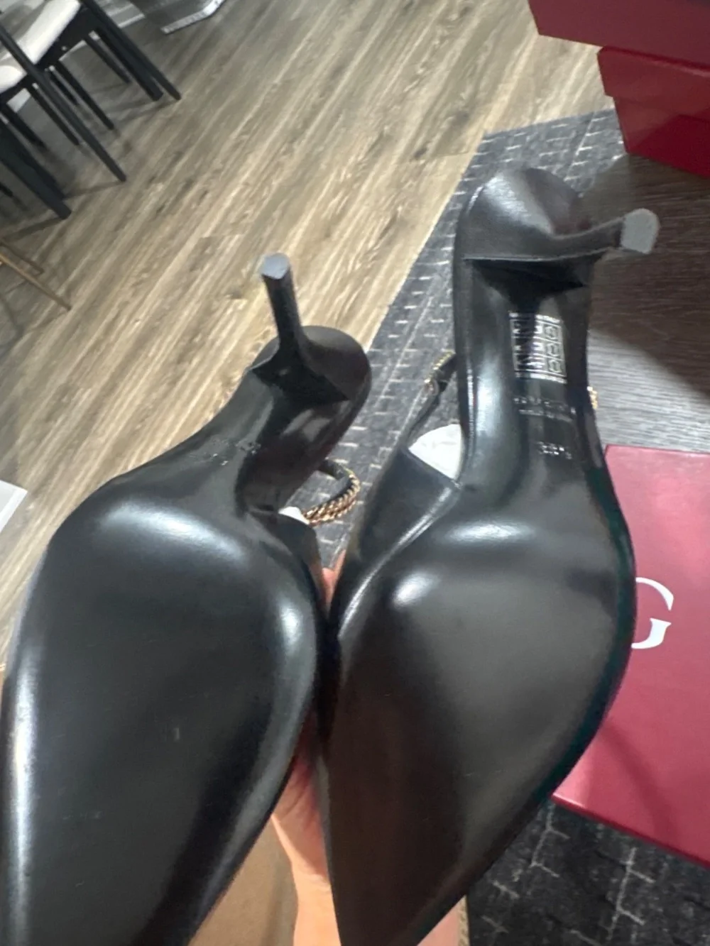 SIGNORI a sling back with Gucci MALAGA
